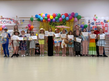 Konkurs Recytatorski „Spring & Summer Poem Contest” dla klas 2–3 z języka angielskiego!